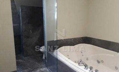 ALAMO COUNTRY CLUB: FINA RESIDENCIA CON DETALLES DE GRAN LUJO. EN CELAYA, GTO.