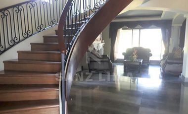 ALAMO COUNTRY CLUB: FINA RESIDENCIA CON DETALLES DE GRAN LUJO. EN CELAYA, GTO.