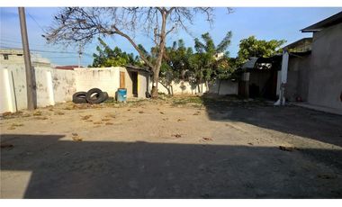 Bodega de venta en Manta zona norte