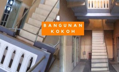 Rumah Kost Kontrakan 17 Kamar Belakang UNS Solo
