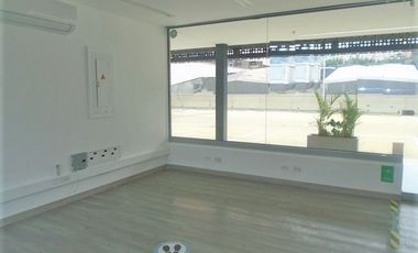 PR11770 OFICINA A LA RENTA EN LAS CASITAS - SABANETA