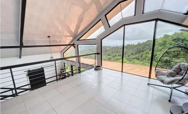 CASA ALTOS DE CERRO AZUL CON VISTA PANORAMICA PANAM