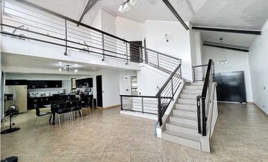 CASA ALTOS DE CERRO AZUL CON VISTA PANORAMICA PANAM