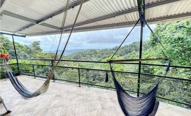 CASA ALTOS DE CERRO AZUL CON VISTA PANORAMICA PANAM