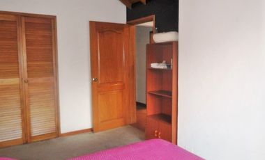 PR11874 SE VENDE CASA EN SECTOR LOMA LOS GONZALEZ, EL POBLADO