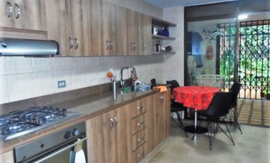 PR11874 SE VENDE CASA EN SECTOR LOMA LOS GONZALEZ, EL POBLADO