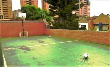 PR11874 SE VENDE CASA EN SECTOR LOMA LOS GONZALEZ, EL POBLADO