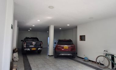 local en arriendo en cota. Cod A117663