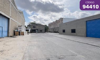 lote en arriendo/venta en via 40. Cod A94410