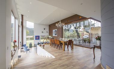 VENTA de CASAS en LA CALERA