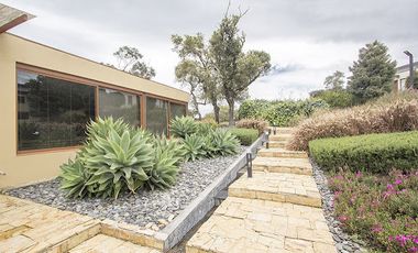 VENTA de CASAS en LA CALERA