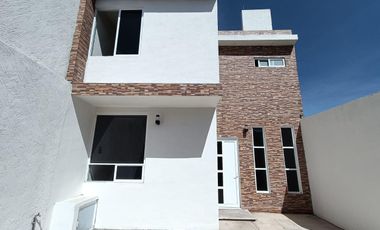 Casa en venta con tres habitaciones en Miraflores, Tlaxcala