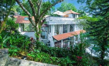 Beautiful Estate living 7 Bedroom Full Furnished in Cempaka Tanah Lot Bali