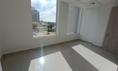 consultorio en arriendo en portal del genovés. Cod A115073