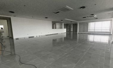 consultorio en arriendo en portal del genovés. Cod A115073