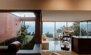 VENTA DE CASA CAMPESTRE VA  LAS PALMAS CON VISTA, ENVIGADO