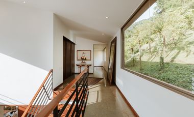 VENTA DE CASA CAMPESTRE VA  LAS PALMAS CON VISTA, ENVIGADO