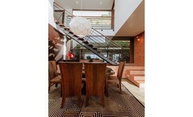 VENTA DE CASA CAMPESTRE VA  LAS PALMAS CON VISTA, ENVIGADO