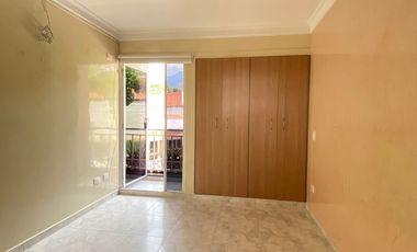 casa en arriendo en versalles. Cod A111104