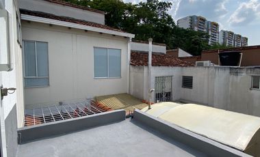casa en arriendo en versalles. Cod A111104
