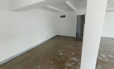 local en arriendo en siete de agosto. Cod A226