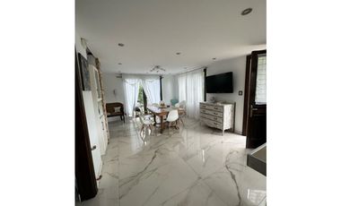 VENTA CASA MODERNA ACANTILADOS