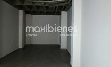 local en arriendo en  la gloria. Cod A64904