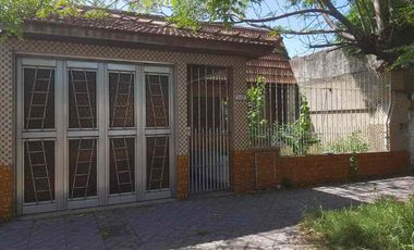 Casa en venta en Lanus Oeste