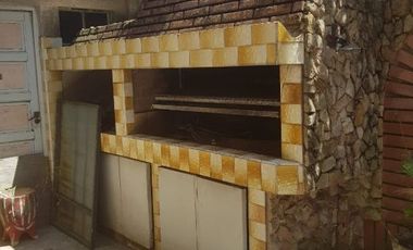 Casa en venta en Lanus Oeste