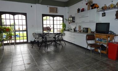 Casa en venta en Quilmes Oeste