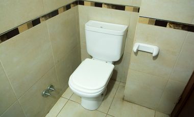 CASA DUPLEX 2 DORMITORIOS VENTA VAQUEROS CENTRO