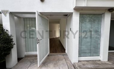 Excelente Oportunidad Local Comercial en la Dehesa