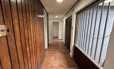 Oficina en Venta en COD35995 Av San Martin con Thiers, a pasos de Av Alemania