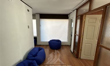 Oficina en Venta en COD35995 Av San Martin con Thiers, a pasos de Av Alemania