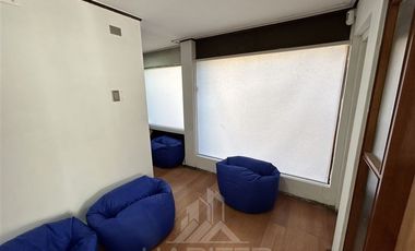 Oficina en Venta en COD35995 Av San Martin con Thiers, a pasos de Av Alemania