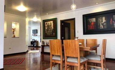 Vendo amplio departamento en Cdla. Zamora