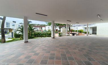 casa en venta en anillo vial oriental. Cod V31880