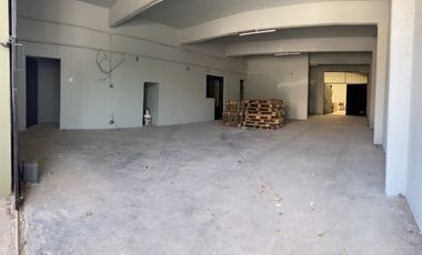 Deposito de 360 m2