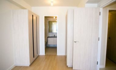 Resale 3 Bedroom In Mandani Bay Suites Corner Unit