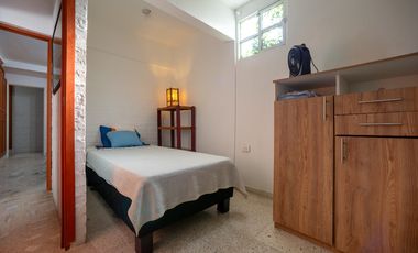 casa en arriendo en bellavista. Cod A125663