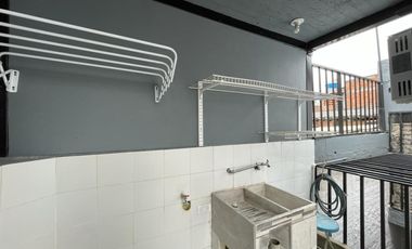 casa en arriendo en bellavista. Cod A125663