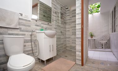 casa en arriendo en bellavista. Cod A125663