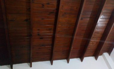 EXCELENTE DEPARTAMENTO DE 2 AMBIENTES EN PLANTA ALTA CON BALCÓN