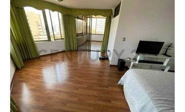 Se vende departamento de lujo en el Parque Brasil