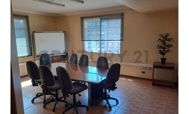 ARRIENDA OFICINA 620 MT2, SERRANO, METRO U. CHILE