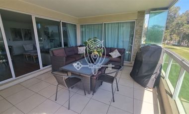 Departamento en venta de 3 dorm. en Santo Domingo