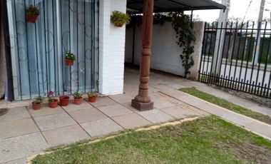 Casa en venta 90 m2 con Local de 50 m2 en Rancagua