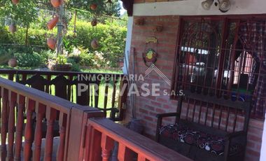casa campestre en venta en la colina. Cod V102715