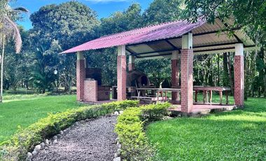 finca en venta en cumaral. Cod V5244