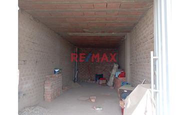 CASA EN VENTA - LOTE DE 499 M²*

*Características del Terreno:*
- Área total del lote: 499 m²
- Excelente ubicación con amplias posibilidades de d